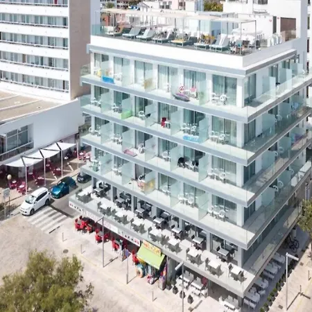 Kyrat Amarac - Adults Only 4* Кала Миллор